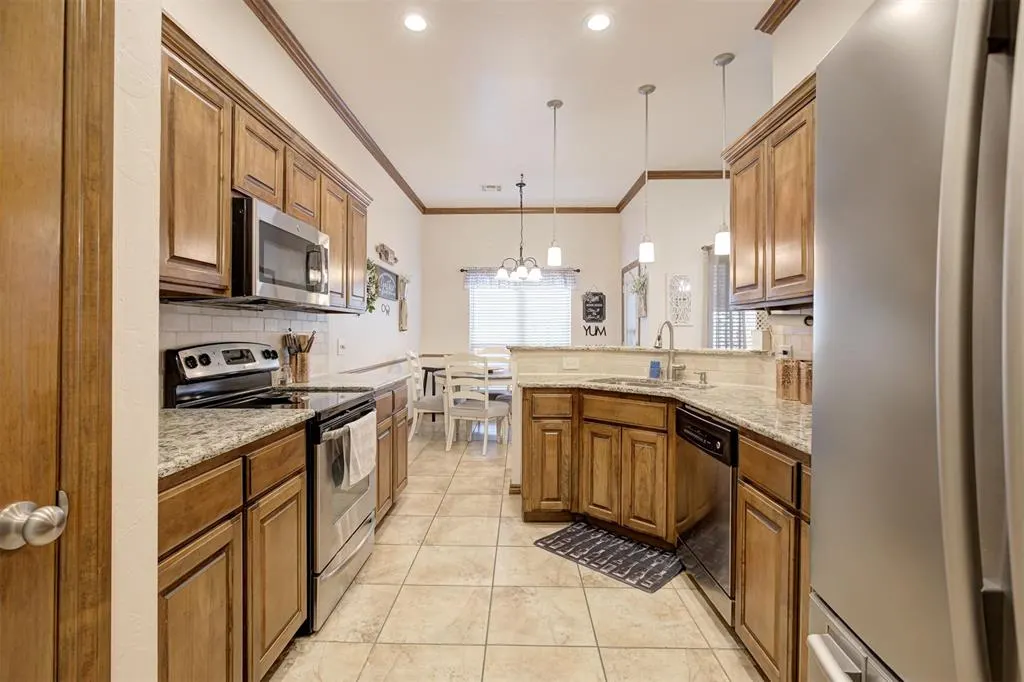 Photo 11 — 1701 Jordan Drive, Oklahoma City, OK 73160
