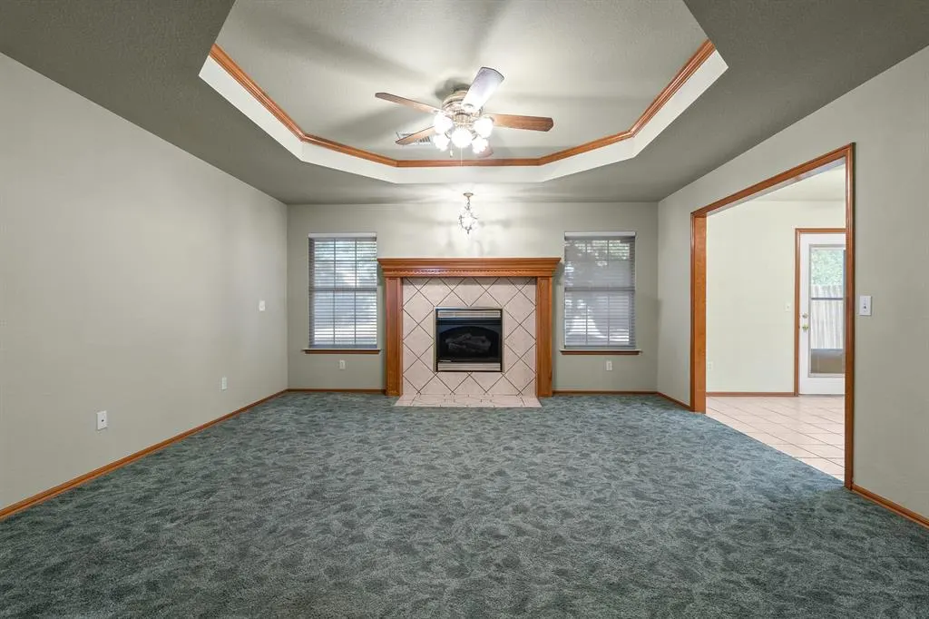 Photo 11 — 1001 Buckingham Drive, Newcastle, OK 73065