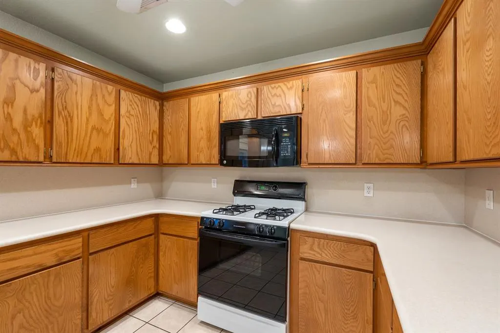 Photo 19 — 1001 Buckingham Drive, Newcastle, OK 73065