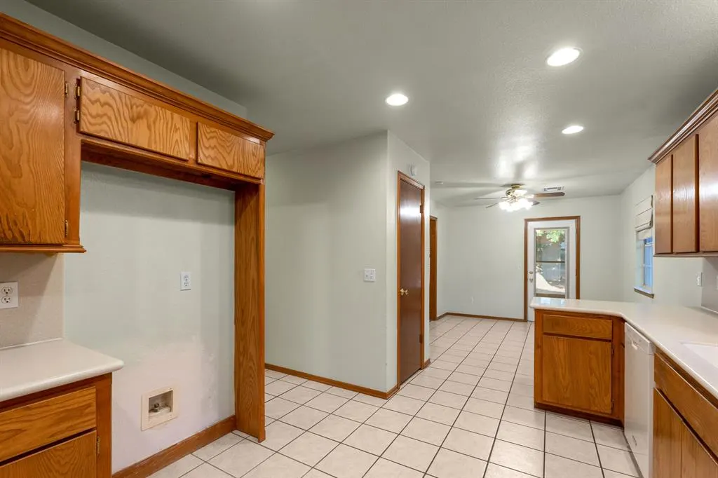 Photo 21 — 1001 Buckingham Drive, Newcastle, OK 73065