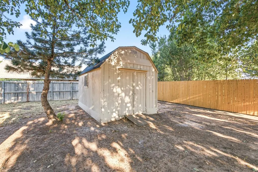 Photo 37 — 1001 Buckingham Drive, Newcastle, OK 73065
