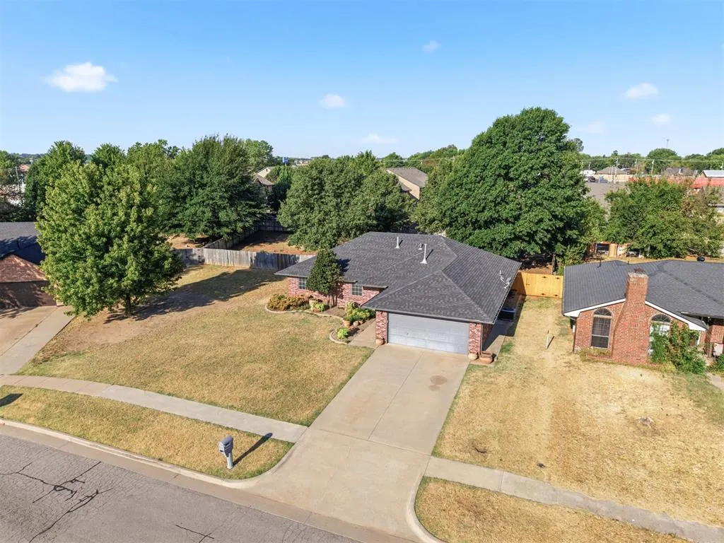 Photo 44 — 1001 Buckingham Drive, Newcastle, OK 73065