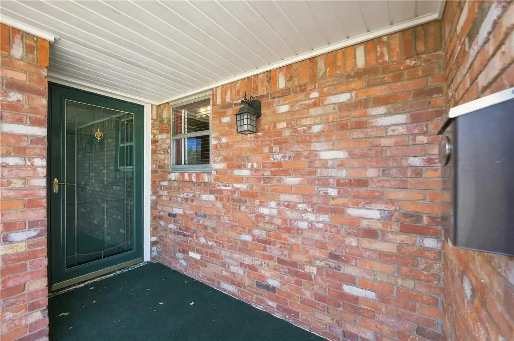 Photo 6 — 6809 S Villa Avenue, Oklahoma City, OK 73159