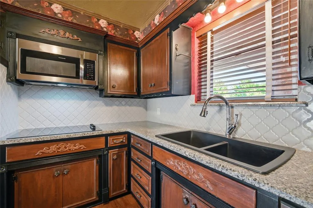 Photo 12 — 6809 S Villa Avenue, Oklahoma City, OK 73159