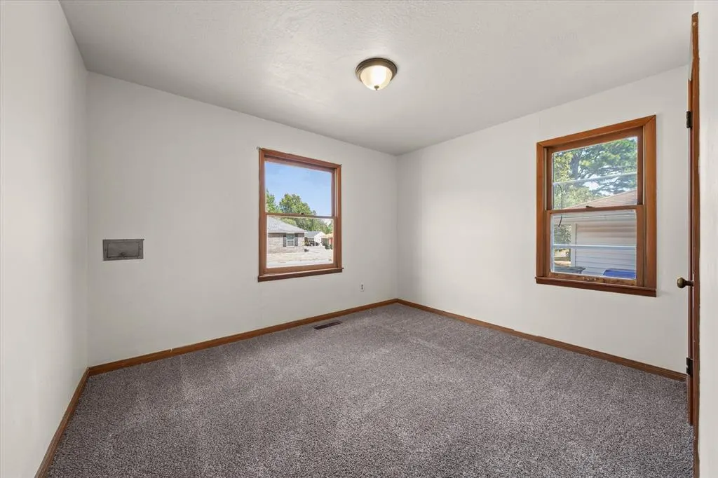 Photo 8 — 408 E Key Boulevard, Midwest City, OK 73110