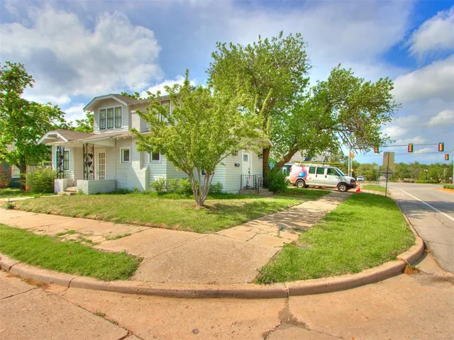 Photo 2 — 3623 N Shartel Avenue, Oklahoma City, OK 73118