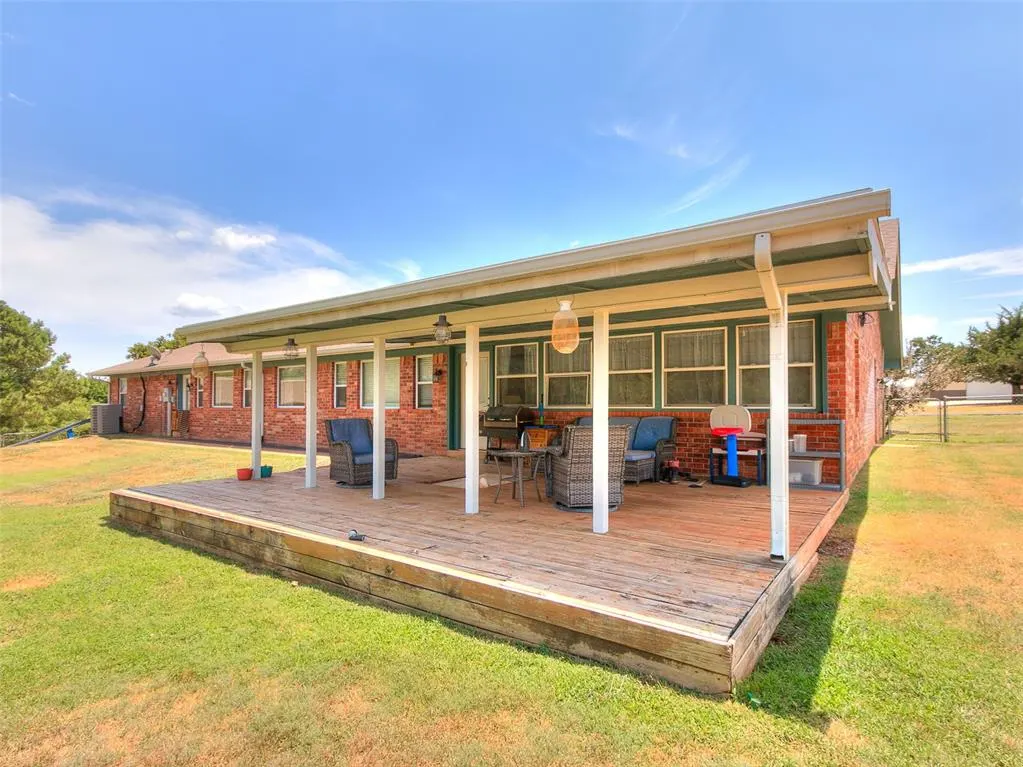 Photo 32 — 2306 County Road 1231, Blanchard, OK 73010