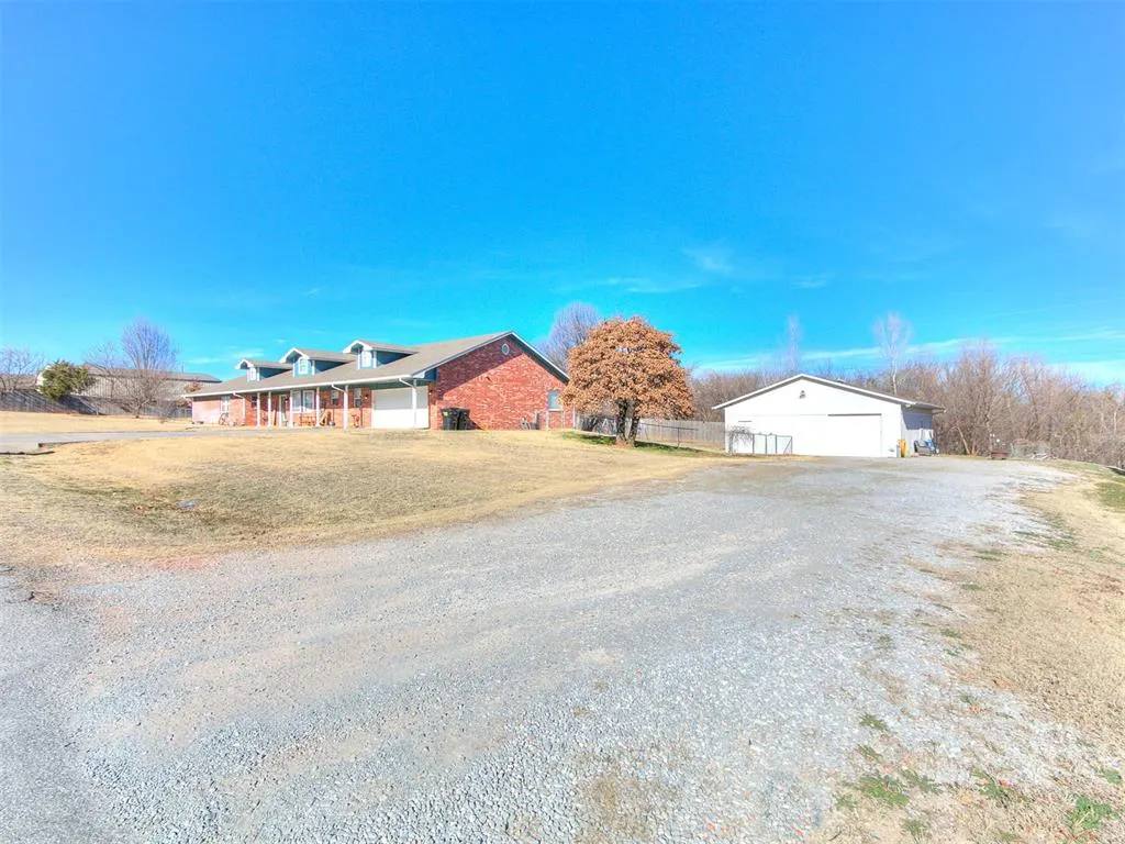Photo 43 — 2306 County Road 1231, Blanchard, OK 73010