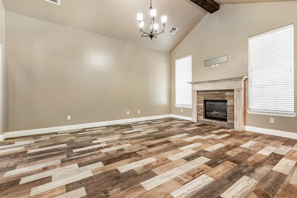 Photo 3 — 13909 Drakes Way, Yukon, OK 73099