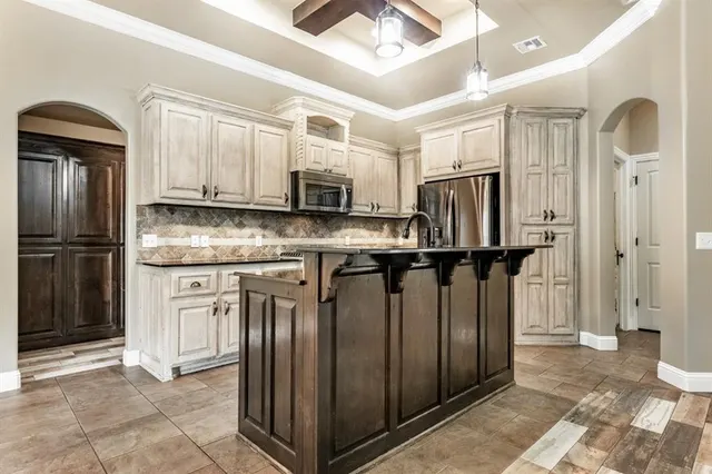 Photo 4 — 13909 Drakes Way, Yukon, OK 73099