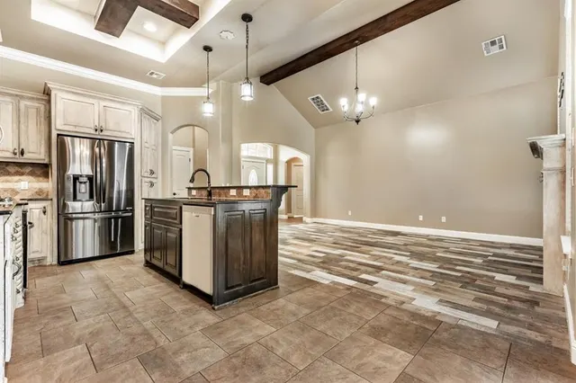 Photo 6 — 13909 Drakes Way, Yukon, OK 73099