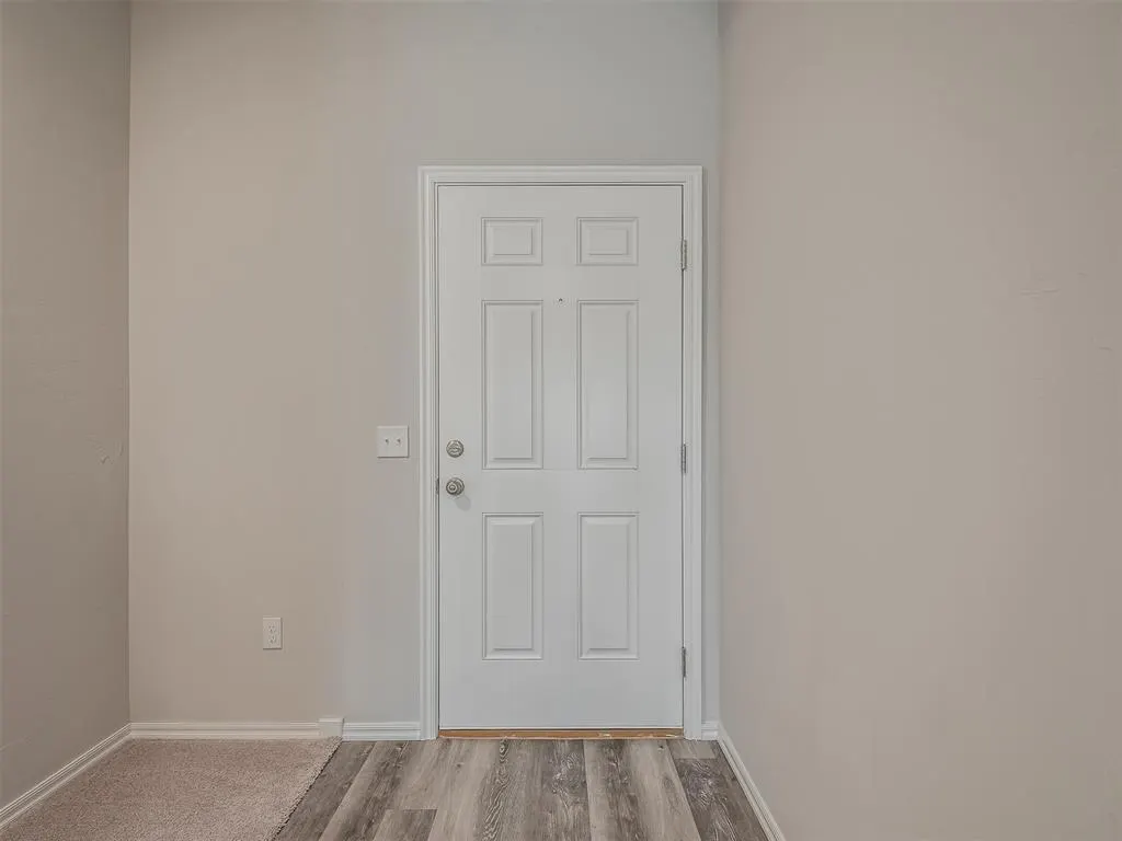 Photo 4 — 1009 S Colt Lane, Mustang, OK 73064