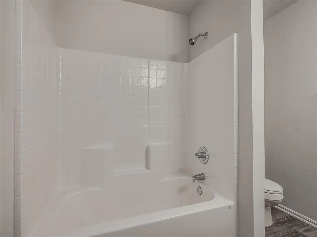 Photo 32 — 1009 S Colt Lane, Mustang, OK 73064
