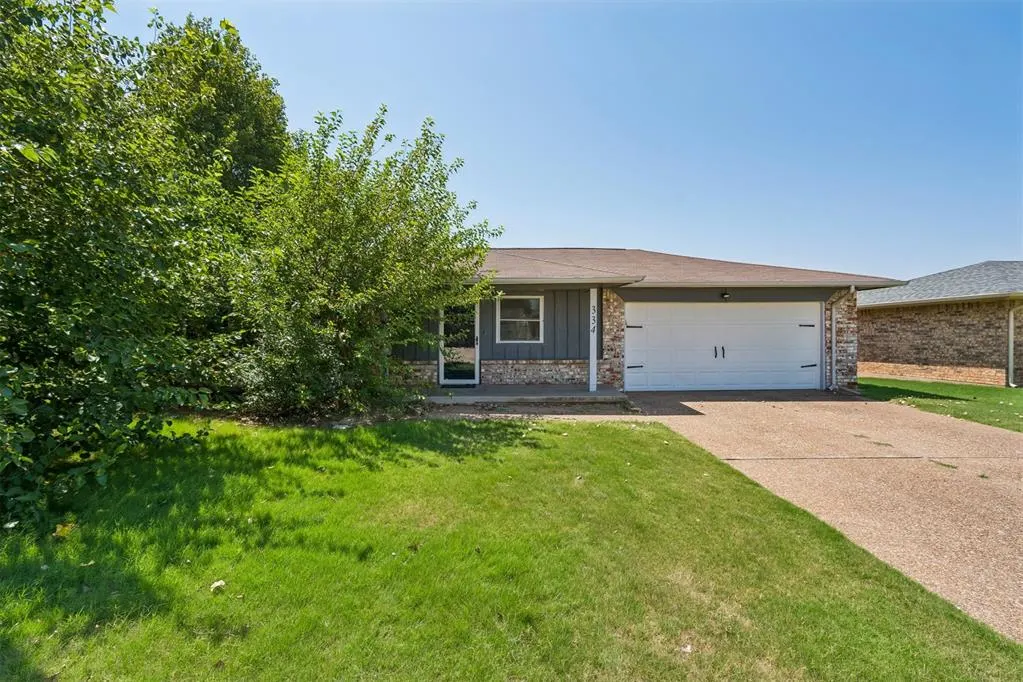Front exterior — 334 W Maple Branch Way, Mustang, OK 73064