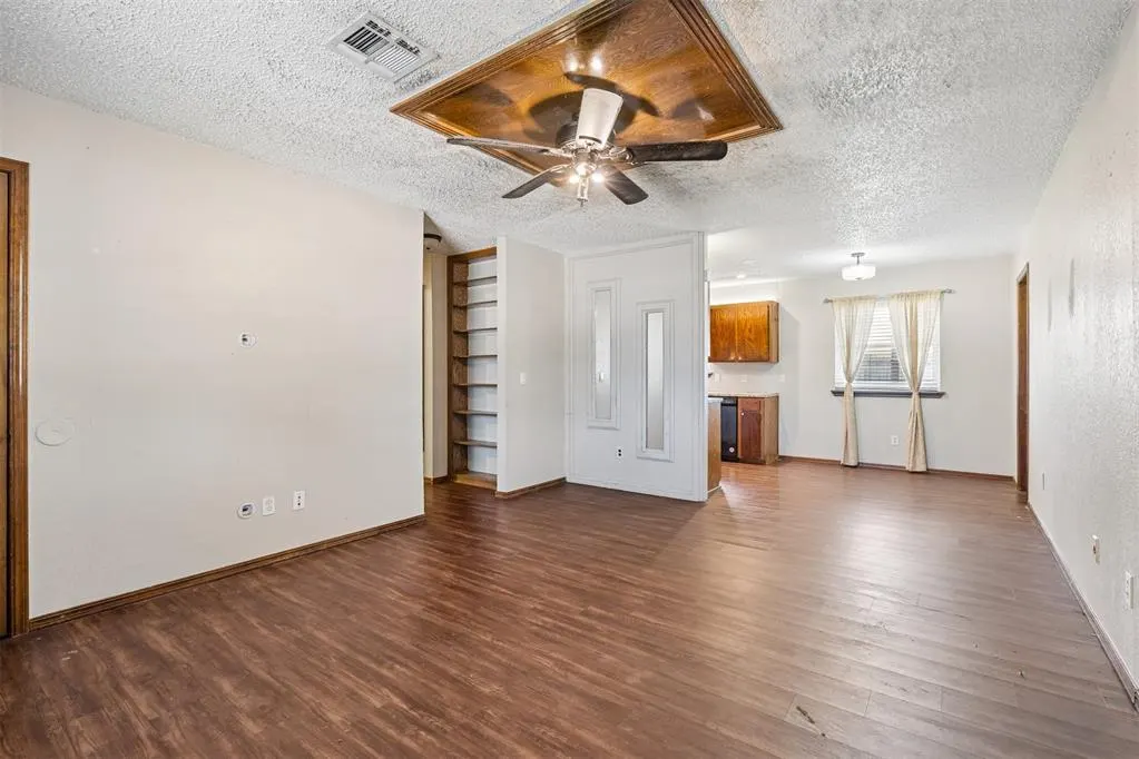Photo 10 — 334 W Maple Branch Way, Mustang, OK 73064