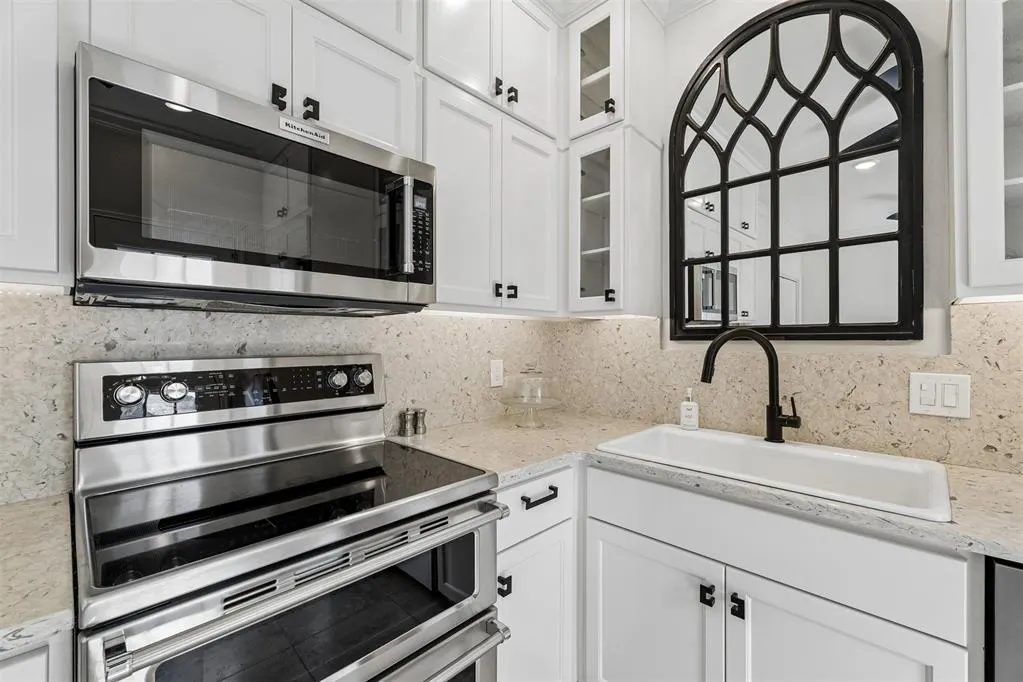Photo 12 — 6204 Waterford Boulevard 23, Oklahoma City, OK 73118