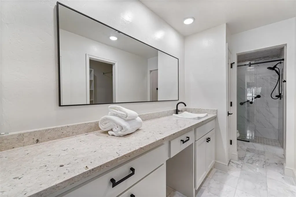 Photo 25 — 6204 Waterford Boulevard 23, Oklahoma City, OK 73118