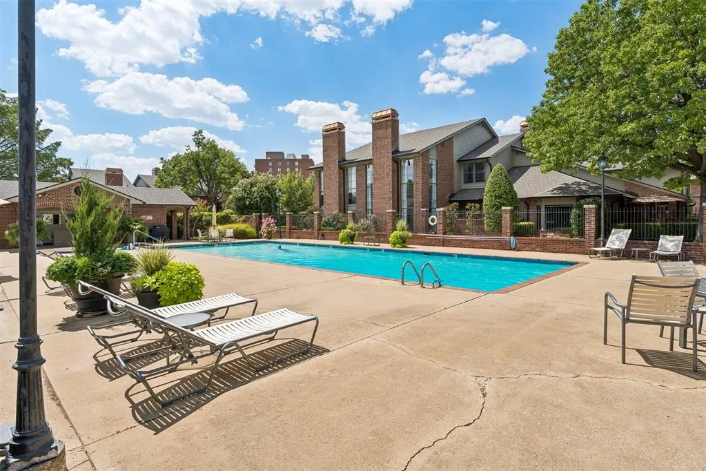 Photo 41 — 6204 Waterford Boulevard 23, Oklahoma City, OK 73118