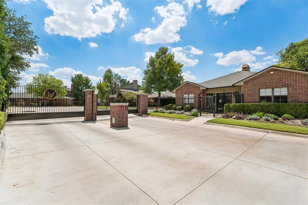 Photo 42 — 6204 Waterford Boulevard 23, Oklahoma City, OK 73118