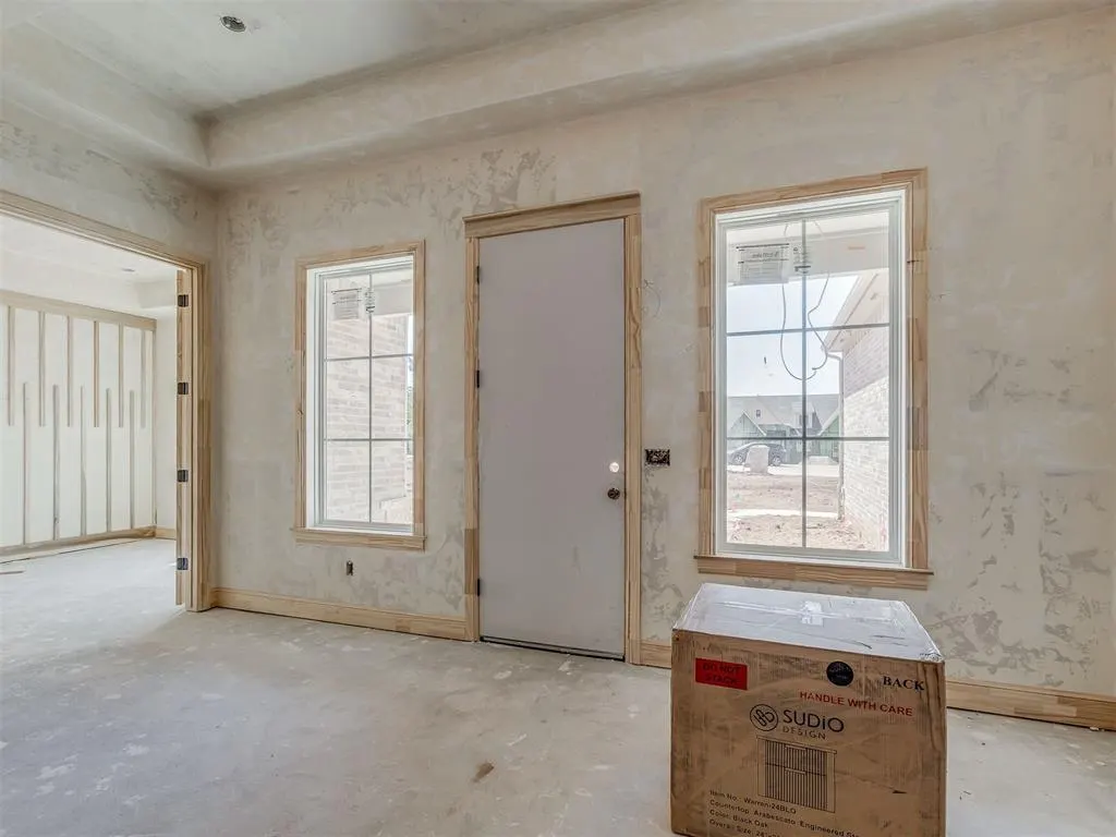 Photo 5 — 8020 Longbow, Arcadia, OK 73007