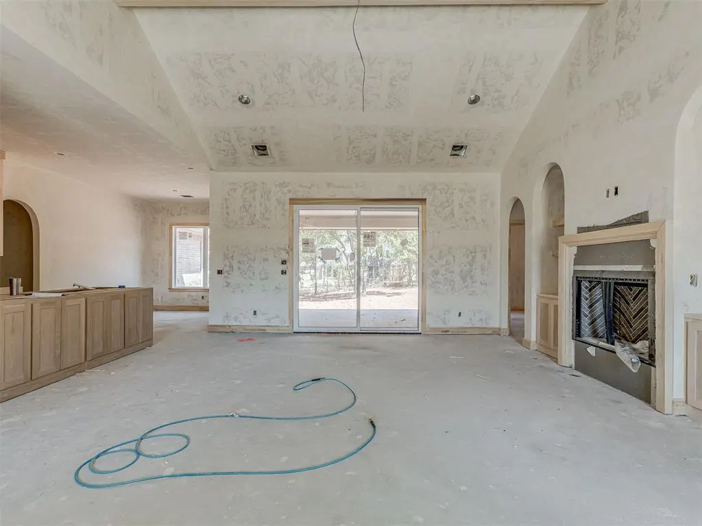 Photo 6 — 8020 Longbow, Arcadia, OK 73007
