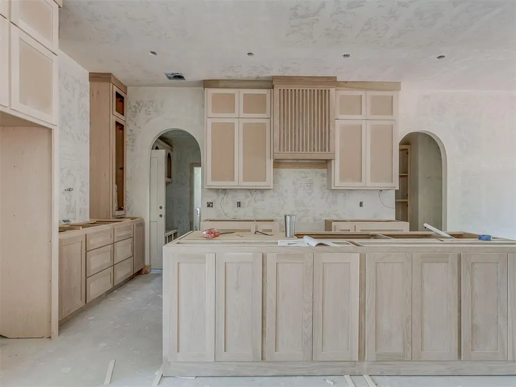 Photo 8 — 8020 Longbow, Arcadia, OK 73007