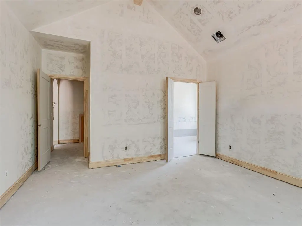 Photo 10 — 8020 Longbow, Arcadia, OK 73007
