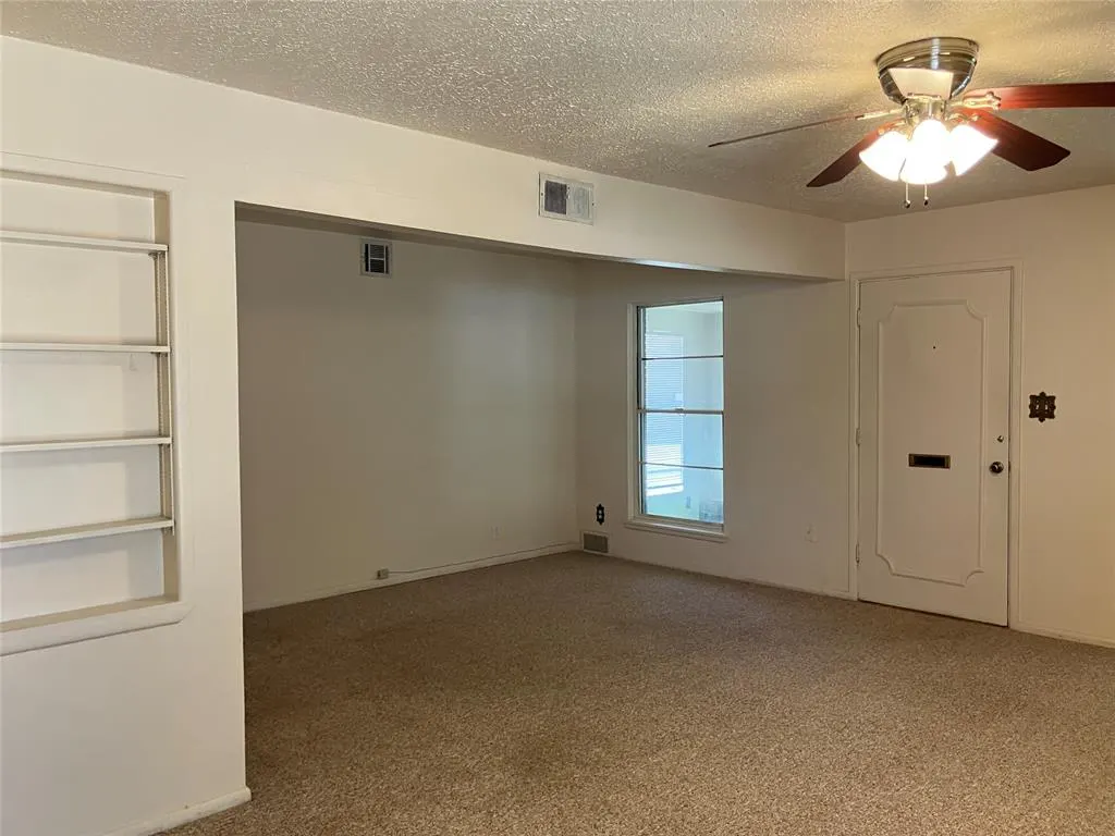 Photo 18 — 2116 Maple Drive, Midwest City, OK 73110