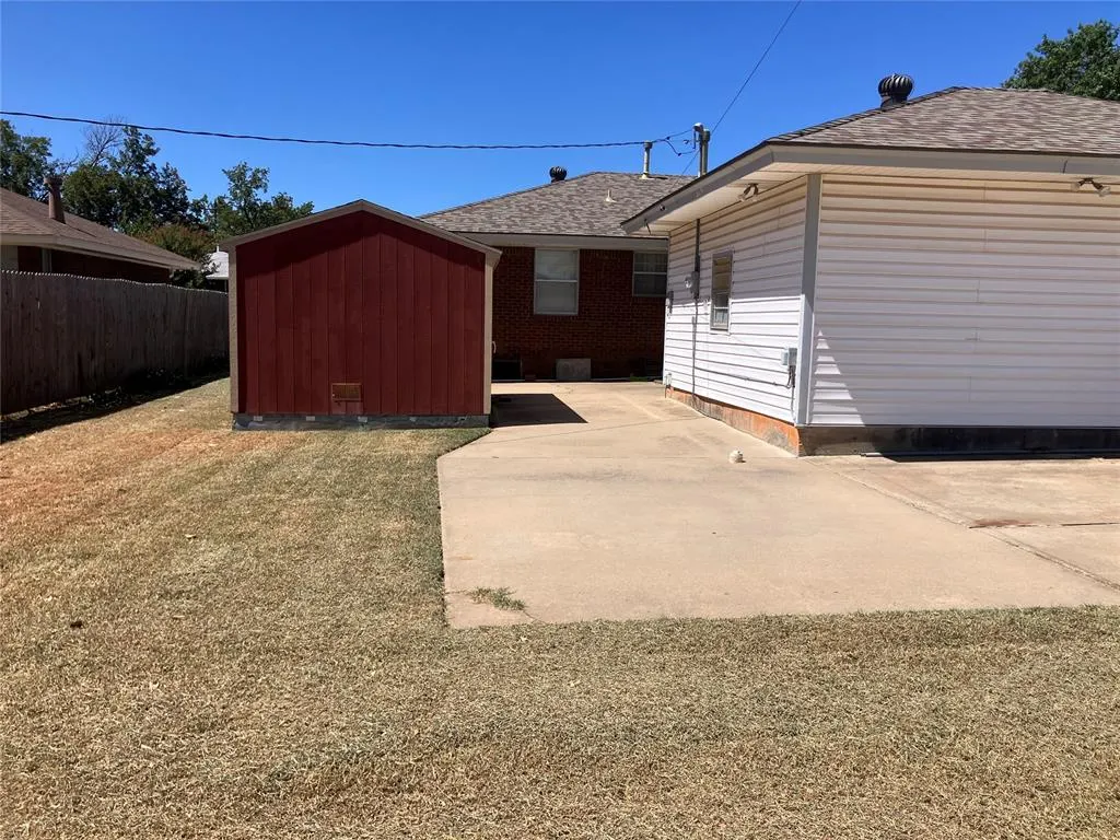 Photo 40 — 2116 Maple Drive, Midwest City, OK 73110
