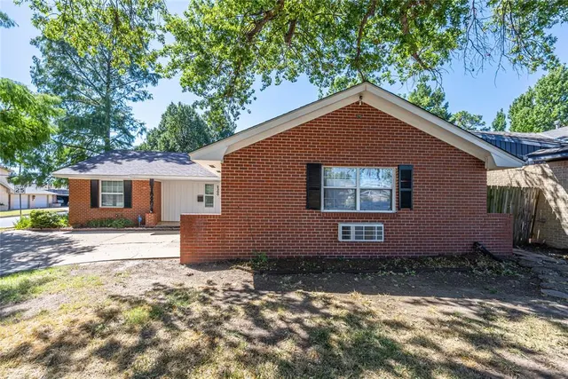Photo 2 — 2300 NW 49th Street, Oklahoma City, OK 73112