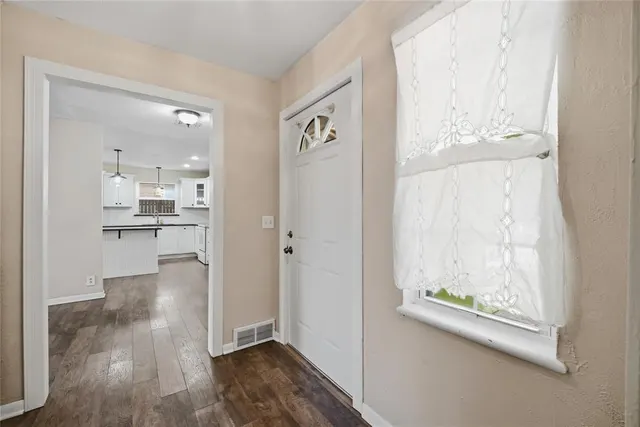 Photo 8 — 2300 NW 49th Street, Oklahoma City, OK 73112