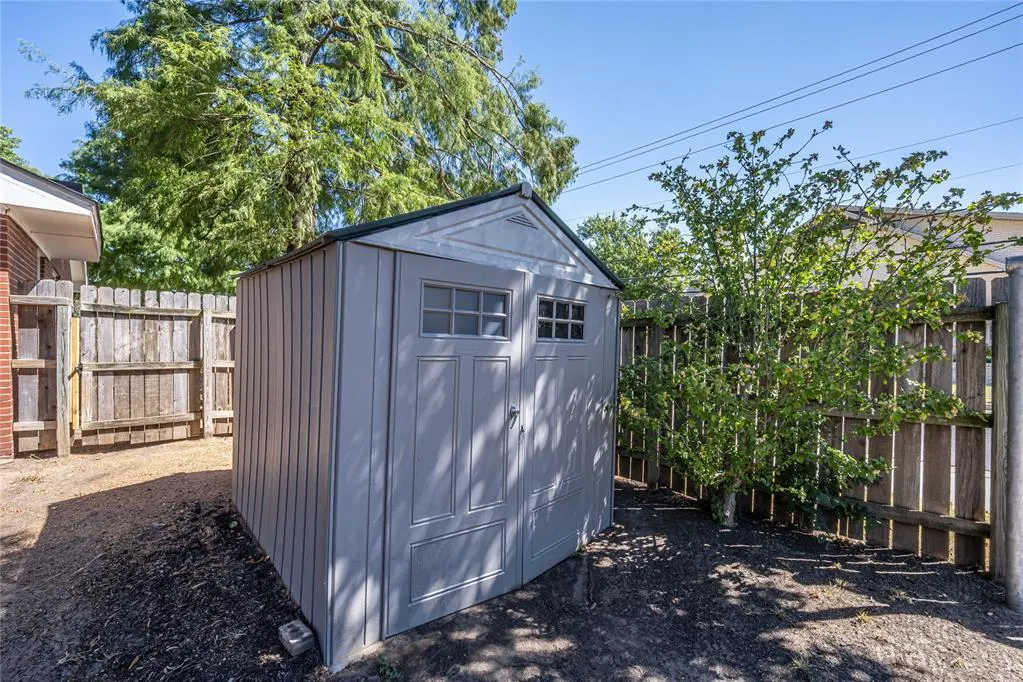 Photo 35 — 2300 NW 49th Street, Oklahoma City, OK 73112