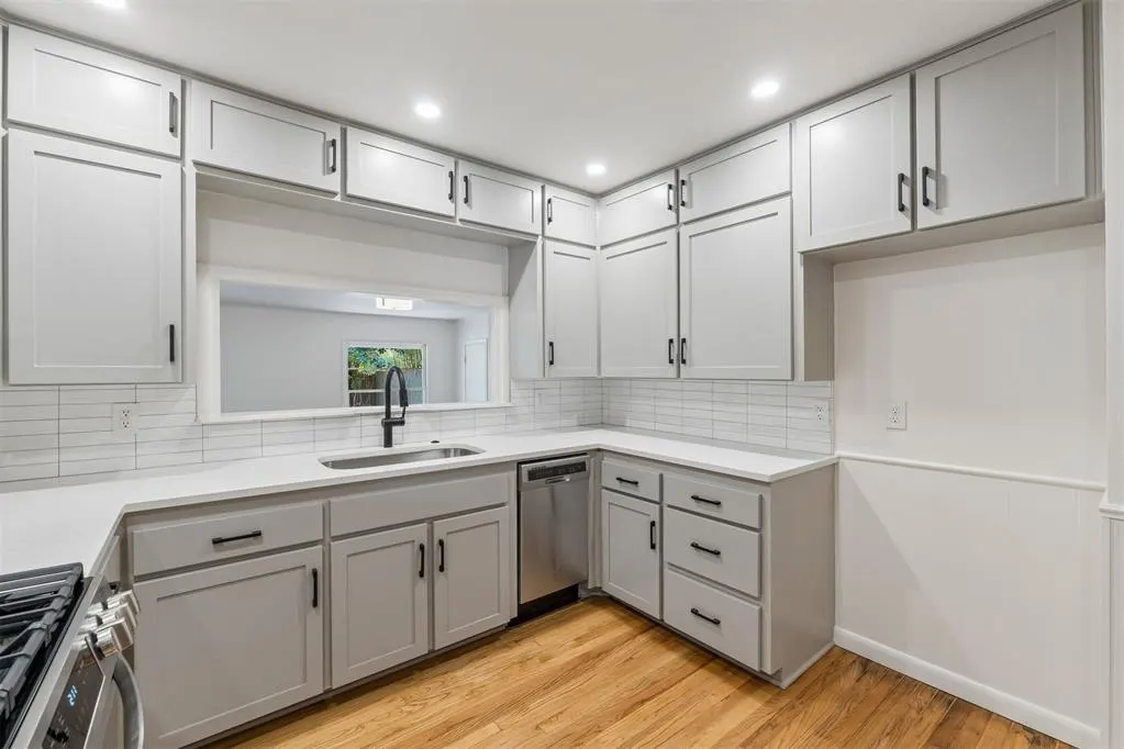 Photo 9 — 1230 Leslie Lane, Norman, OK 73069