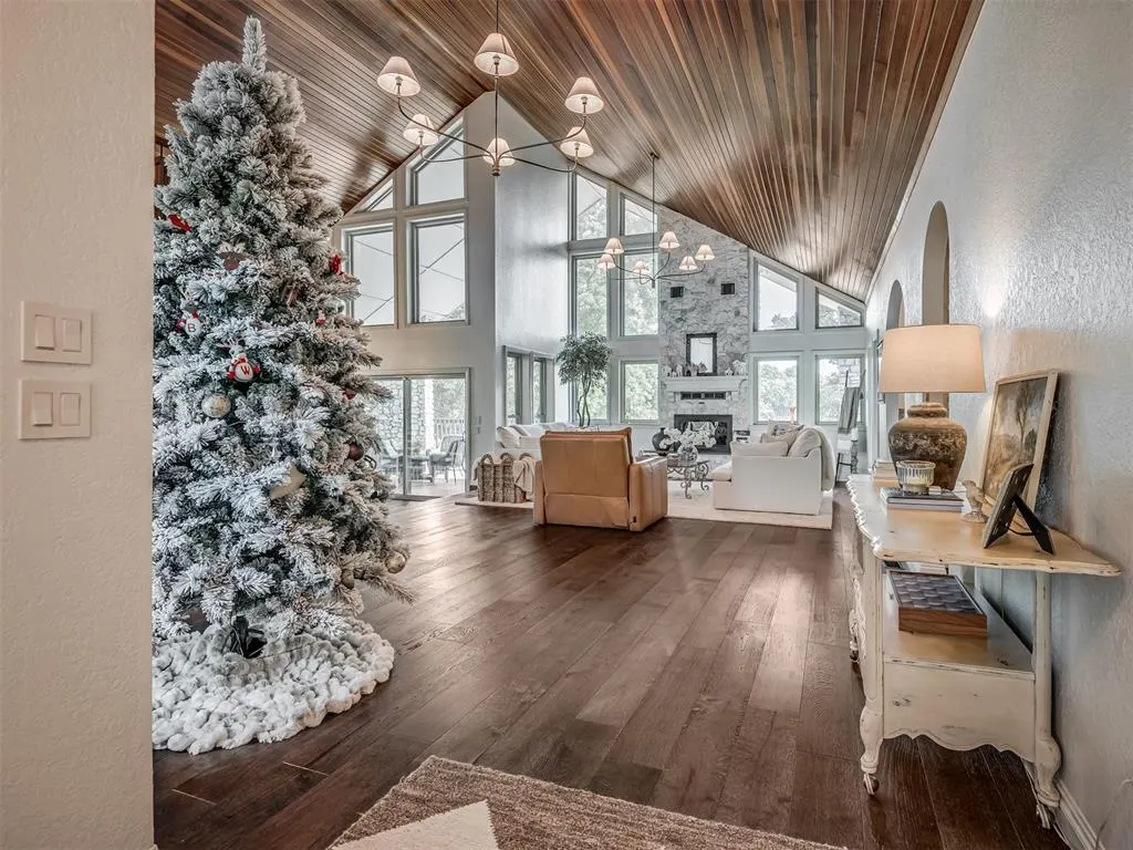 Photo 10 — 16881 E Imhoff Road, Norman, OK 73026