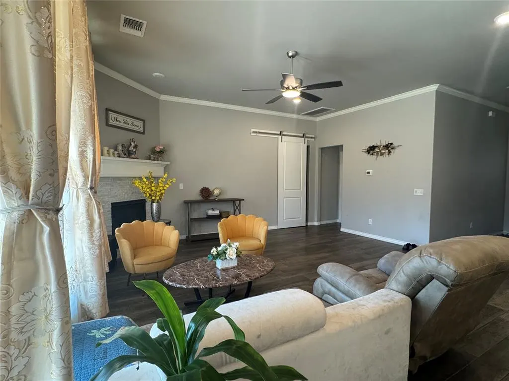 Photo 9 — 3500 Grady Lane, Moore, OK 73160