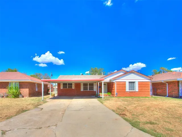 Photo 3 — 233 E Key Boulevard, Oklahoma City, OK 73110