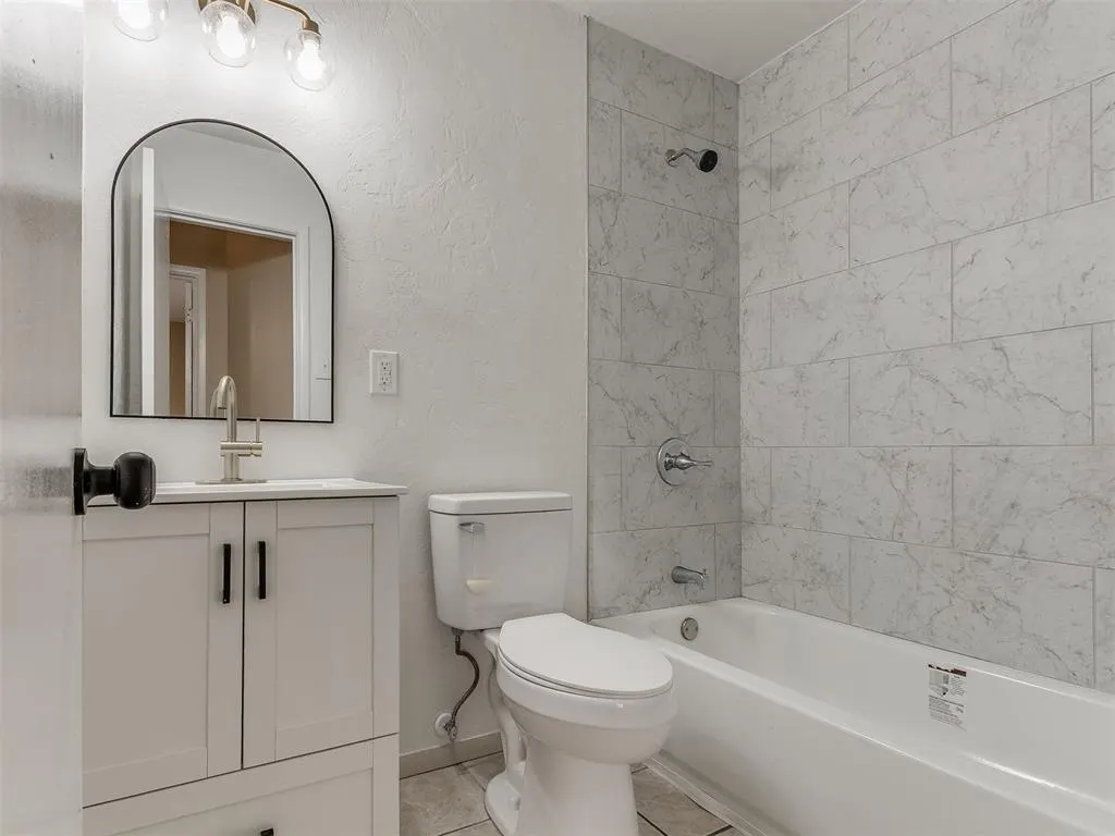 Photo 24 — 233 E Key Boulevard, Oklahoma City, OK 73110