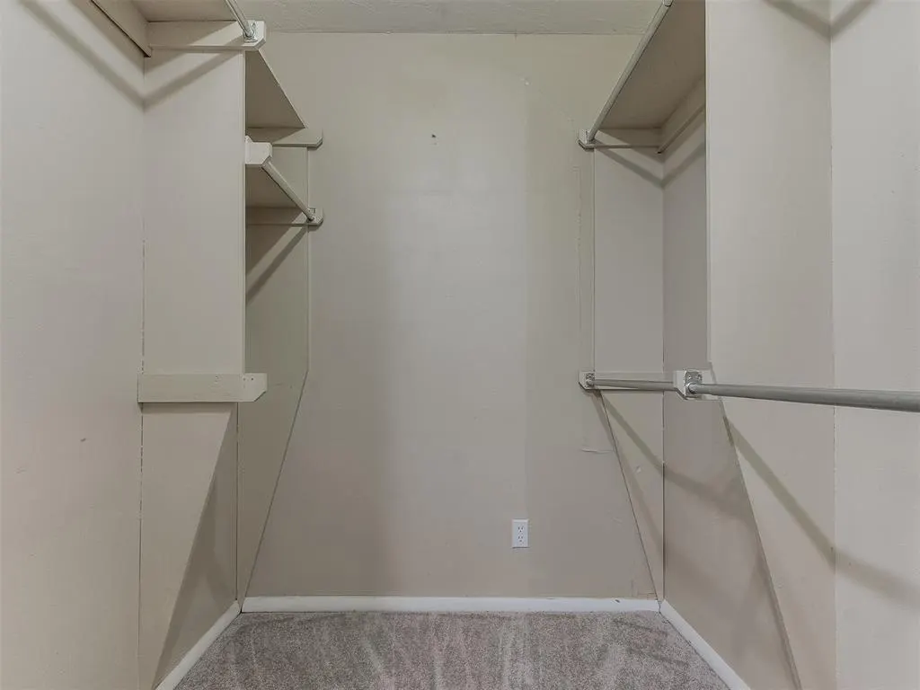 Photo 32 — 233 E Key Boulevard, Oklahoma City, OK 73110