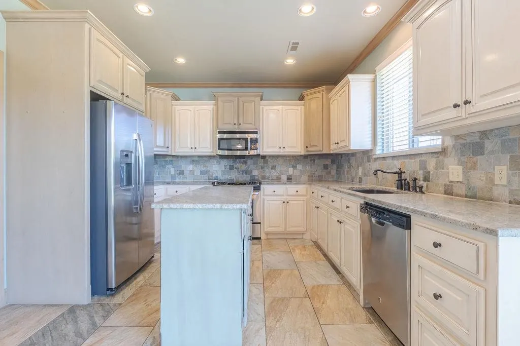 Photo 21 — 2520 E Bradley Street, Shawnee, OK 74804