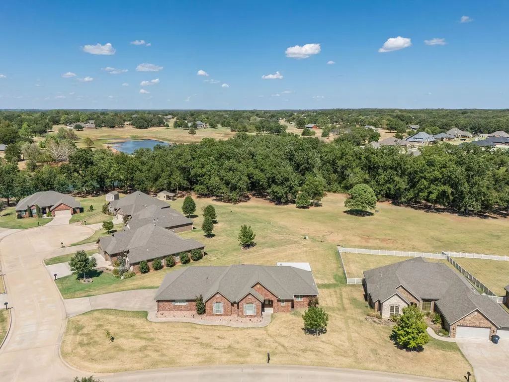 Photo 48 — 2520 E Bradley Street, Shawnee, OK 74804