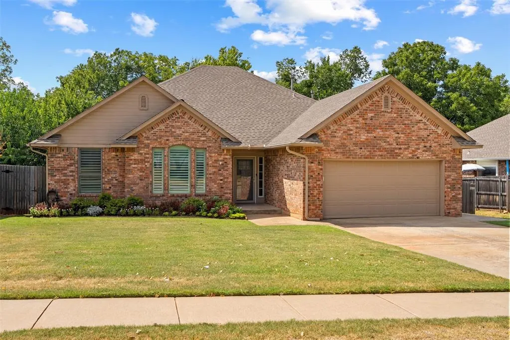 Front exterior — 187 N Willow Terrace, Mustang, OK 73064