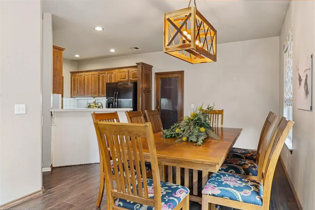 Photo 13 — 187 N Willow Terrace, Mustang, OK 73064