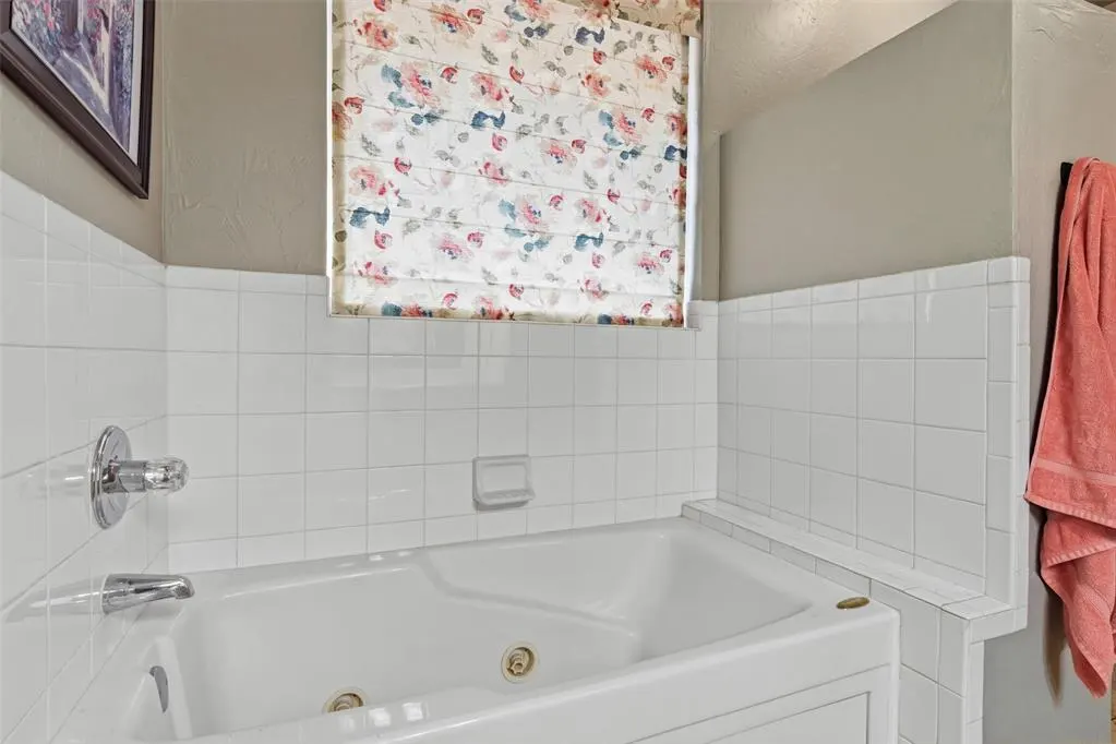 Photo 21 — 187 N Willow Terrace, Mustang, OK 73064
