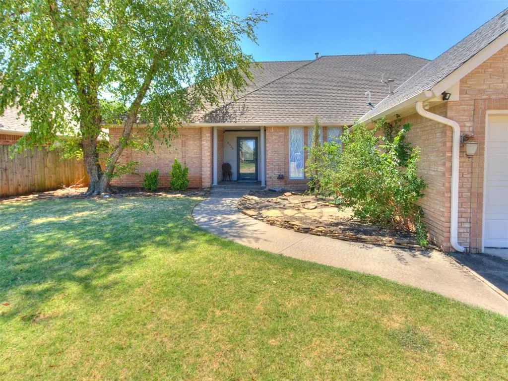 Photo 2 — 8020 NW 100th Street, Oklahoma City, OK 73162
