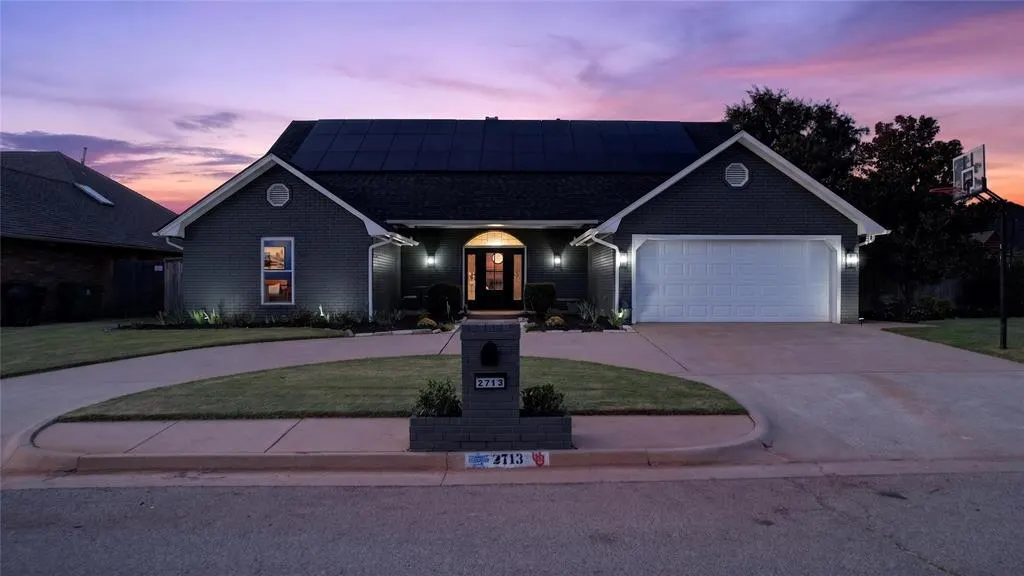 Front exterior — 2713 NW 157th Street, Edmond, OK 73013