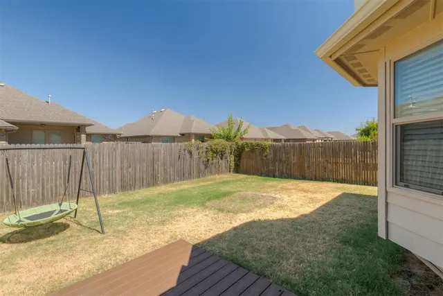 Photo 8 — 9953 SW 23rd Street, Yukon, OK 73099
