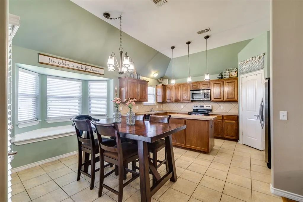 Photo 24 — 9953 SW 23rd Street, Yukon, OK 73099