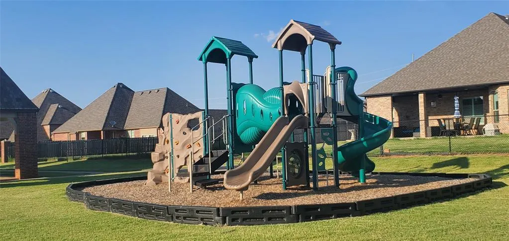 Photo 4 — 9205 SW 34th Street, Oklahoma City, OK 73179