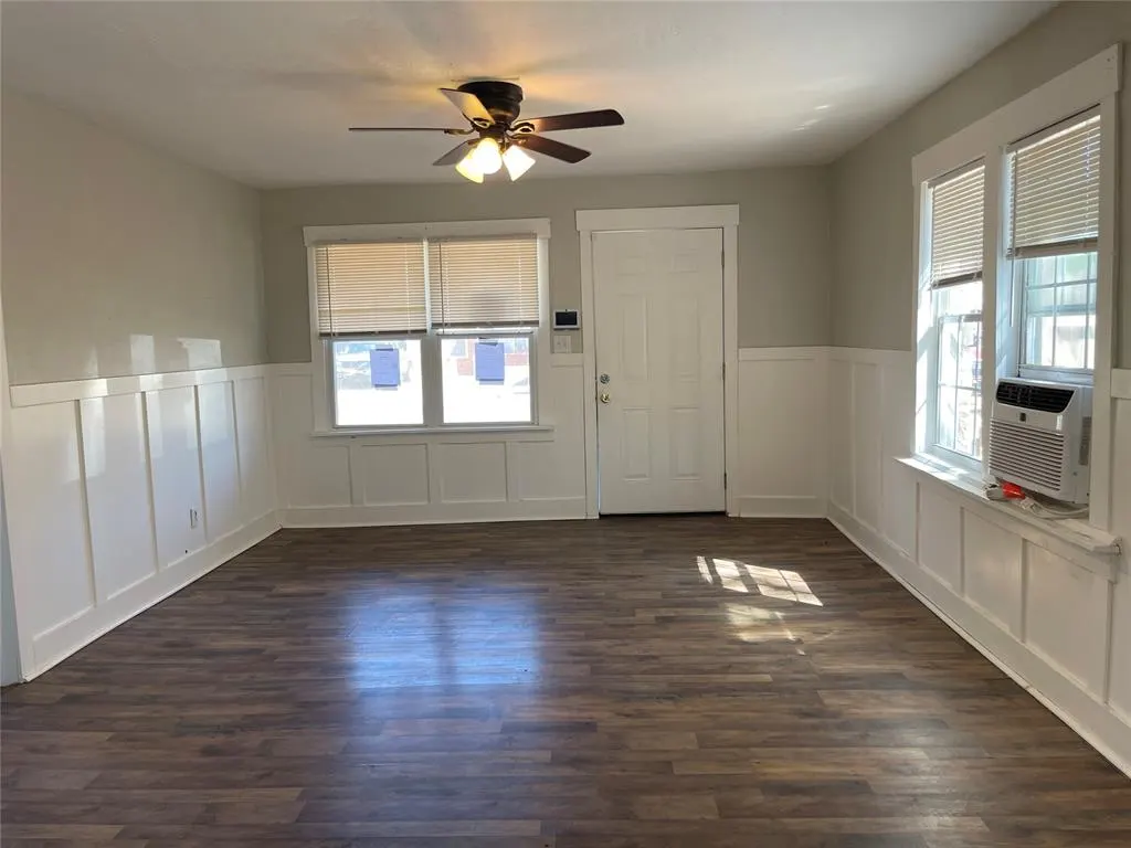 Photo 6 — 2504 SW 35th Street, Oklahoma City, OK 73119