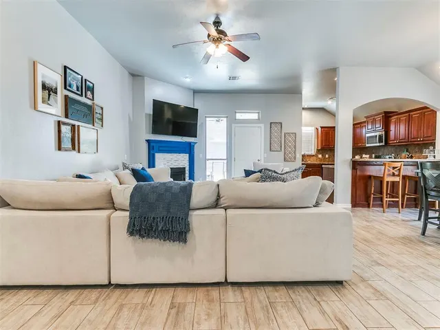 Photo 6 — 708 NW 121st Terrace, Oklahoma City, OK 73114